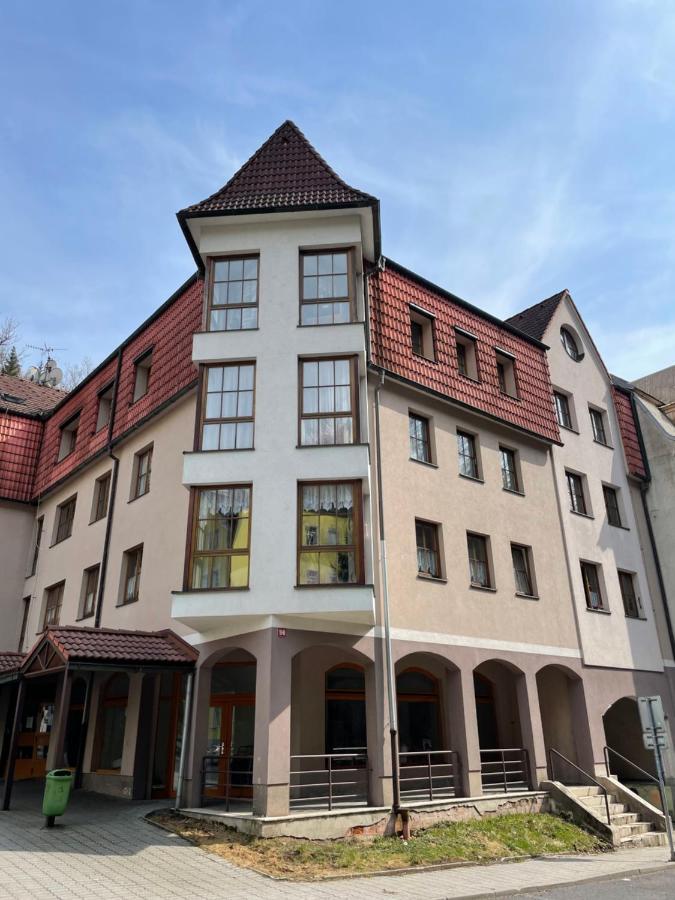 Apartmany U Posty Jáchymov Eksteriør bilde